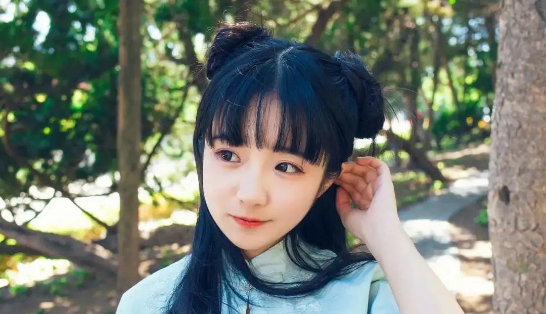 想要"搞定"一个女人,不要刻意讨好,而是要用好这3个技巧_男人_郝思嘉