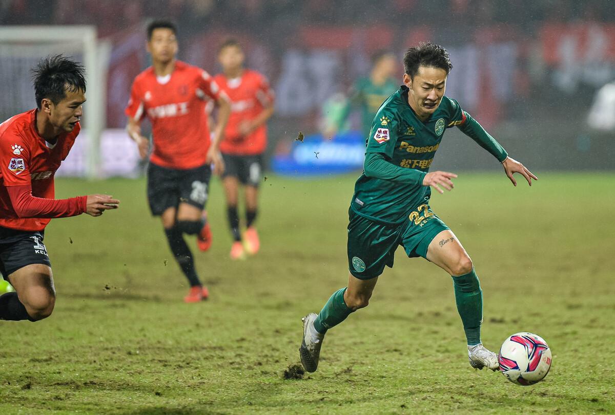 绿城队球员程进或许绿城队与卓尔队有一些差距,但足