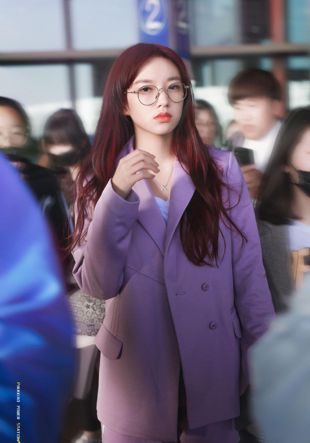 程潇生图曝光,铁刘海影响女神形象,幸好有颜值支撑