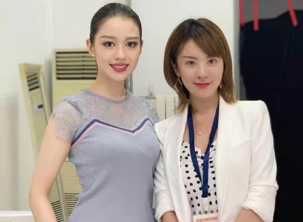 郎朗老婆吉娜产后曝光,口碑翻车,女人这辈子是最不容易的_母亲_好身材