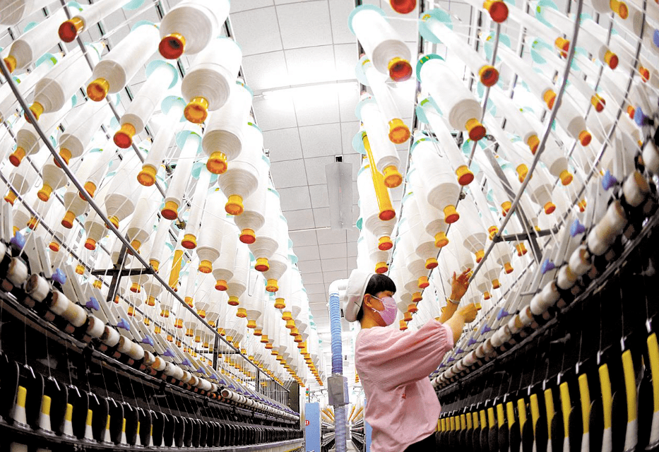 按总量看,2022年湖北纺织服装产业拥有规上企业1651家,实现营业收入