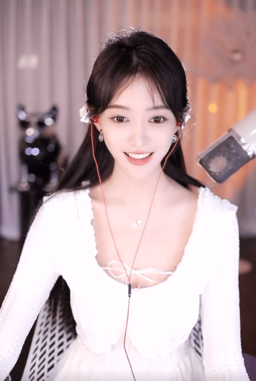 王小源抖音预告!超市认错爹!芮甜甜差一步获新神豪_阿辰_余额_文儿