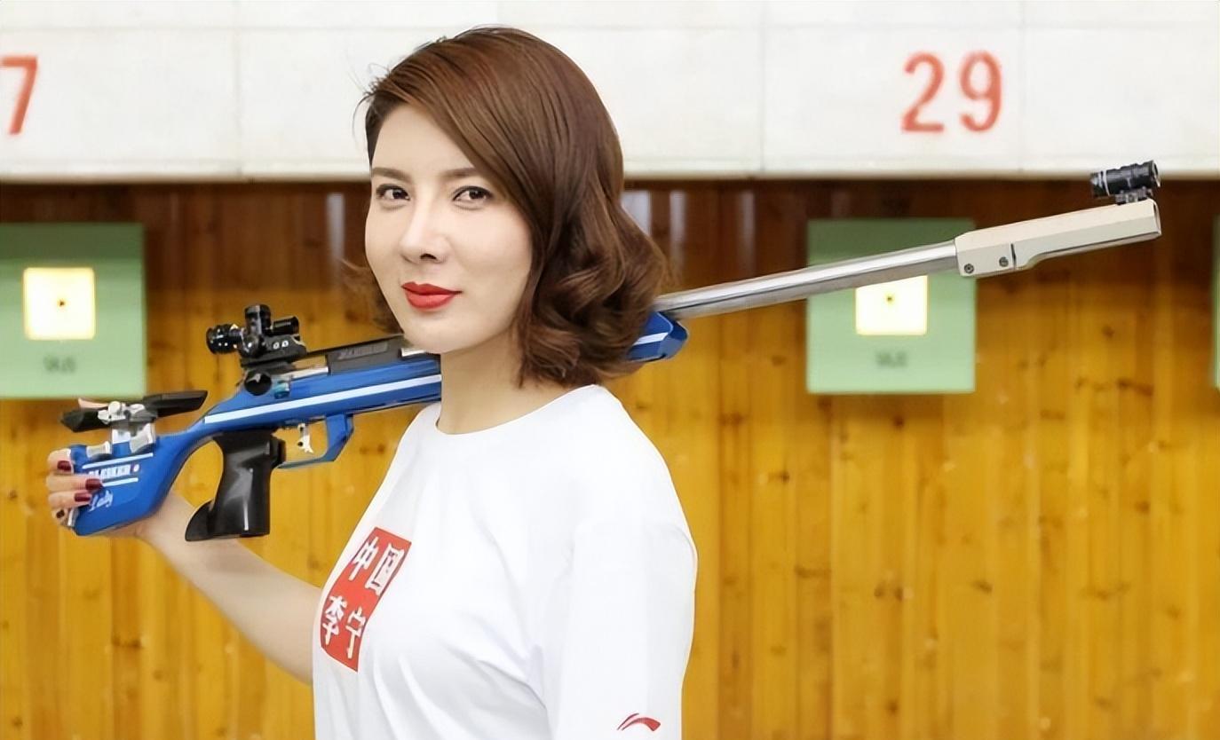 杜丽:与张付苦恋七年,奥运夺冠后,转身嫁给小4岁的庞伟_母亲_继父