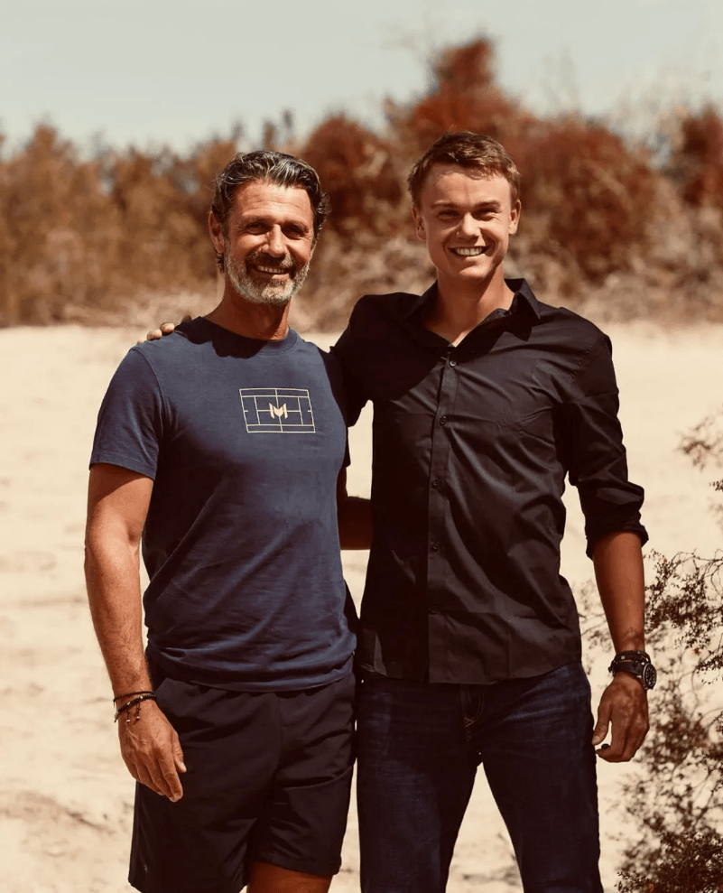 小威教练莫拉托格鲁成网坛“失业皇帝”，网友喊话郑钦文接手_搜狐网