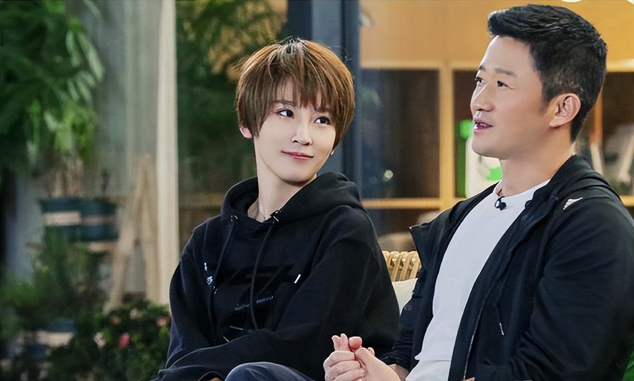 谢楠:嫁给吴京经常哭,这是为何?_因为_机会_女孩子