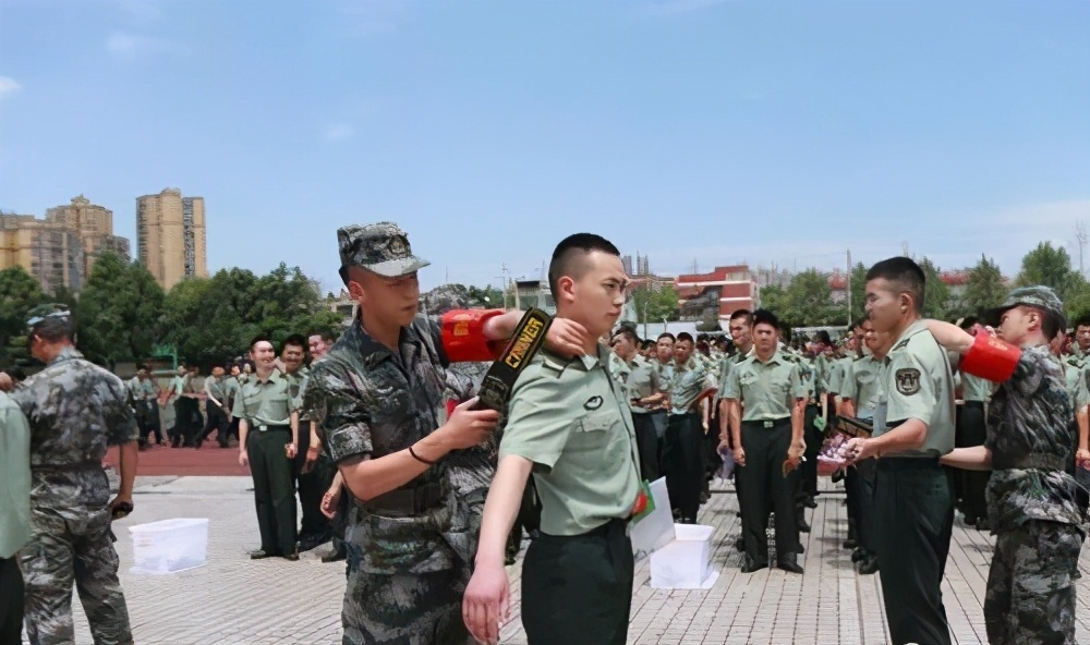 快来看（高中录取分数线最低的学校）重庆市哪所高中录取分数低些 第3张