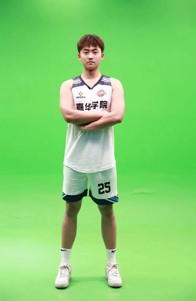 许多 杨楚珩于子泽 袁启宸张天浩 钟一鸣哪位球员是你的最爱?