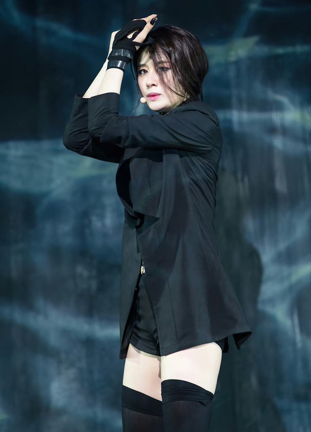 朴智妍舞台 身材图片