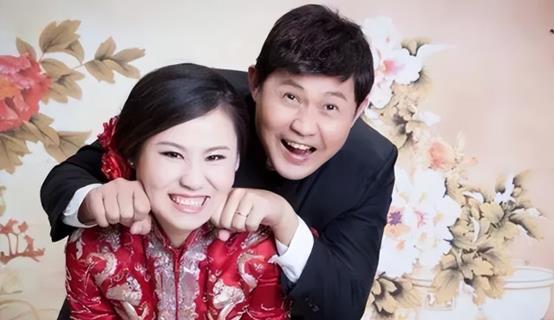 新加坡剧《绝代双雄》37年,转行当导演,嫁人退圈,演员境况不一_李煜