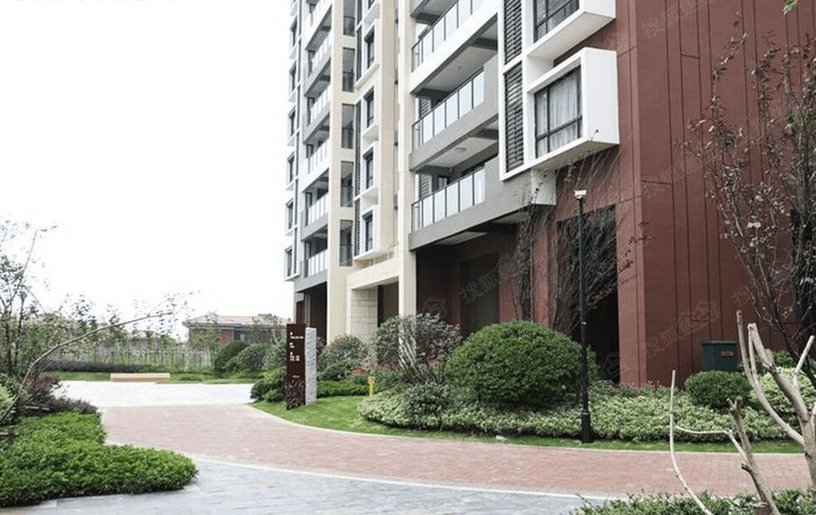 常州『星河丹堤』售楼处电话:400-000-0460转6868位置-户型-开盘价格