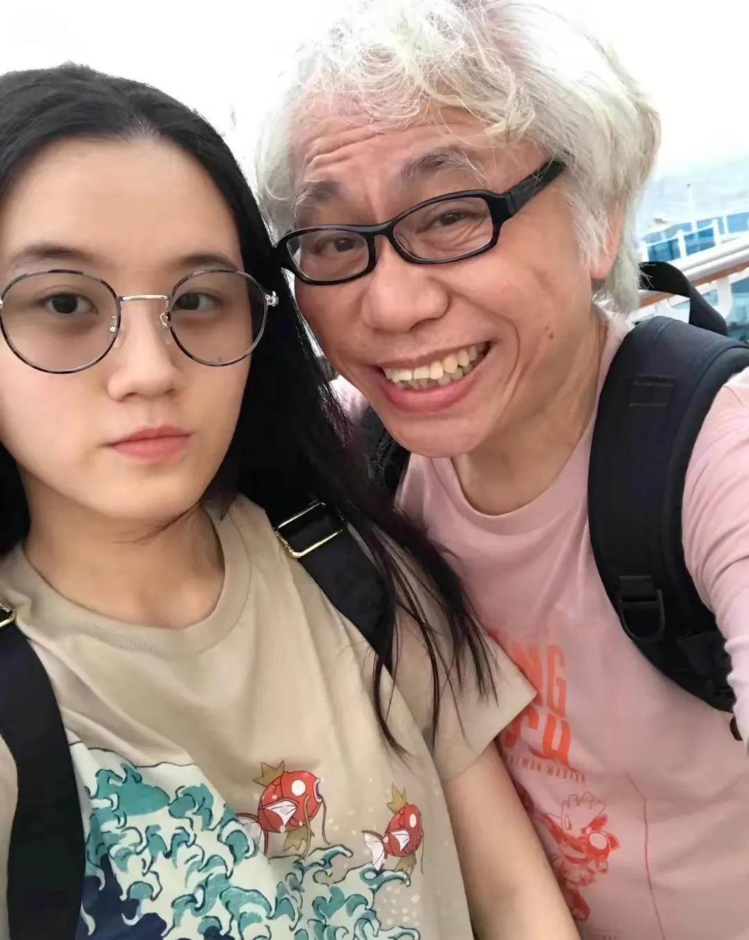 原因是林靖恩继承千亿财产只用了两个月,而李坤城本人也没有给儿子