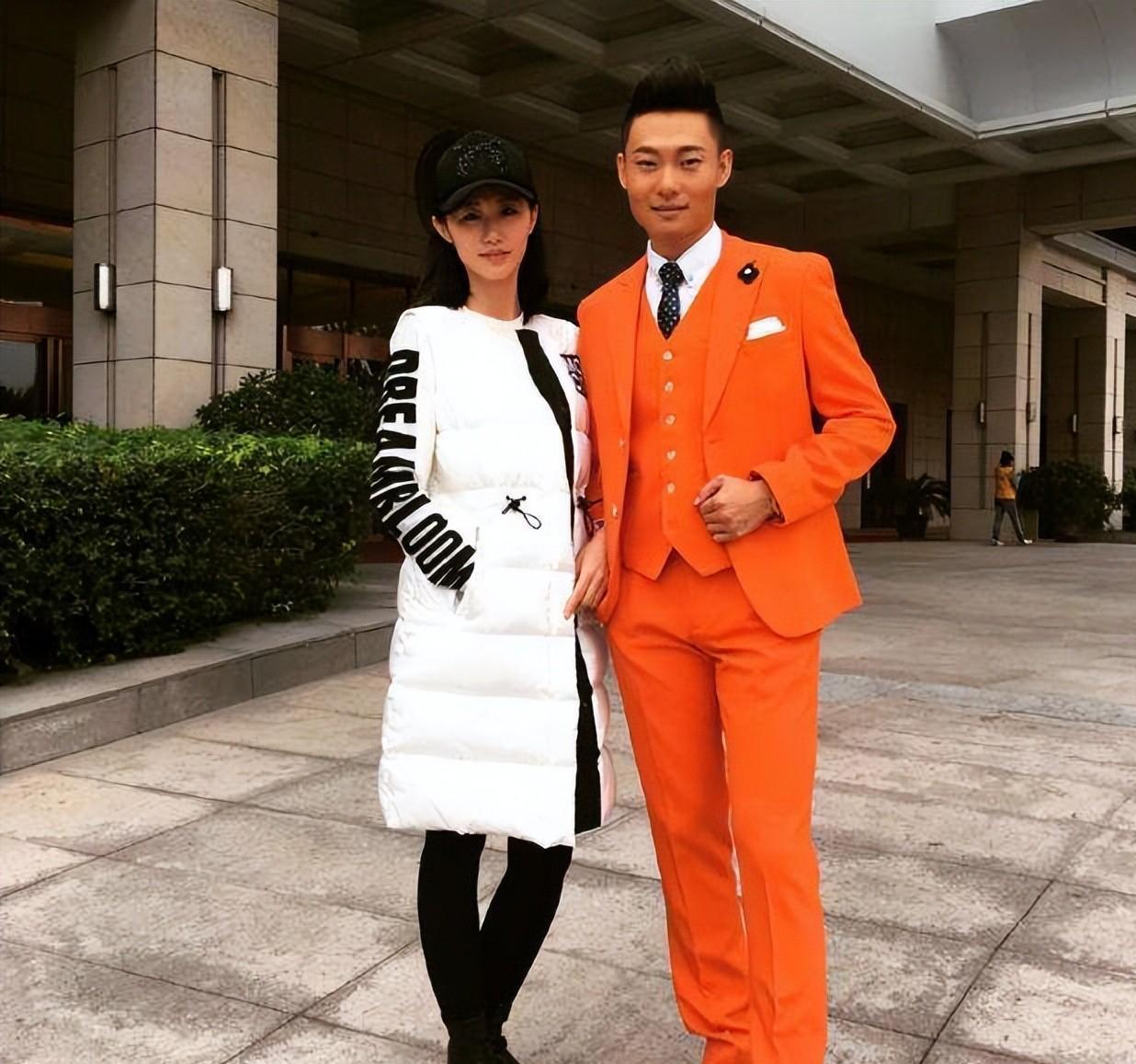 黄一惠晒照,网友称赞巩汉林的儿媳妇气质好相貌好_巩天阔_儿子_孙女