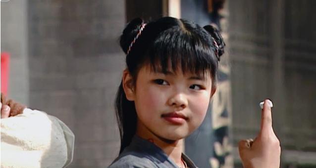 《武林外传》,她还在拍《小兵张嘎》,在里面她演的是一个小女孩英子