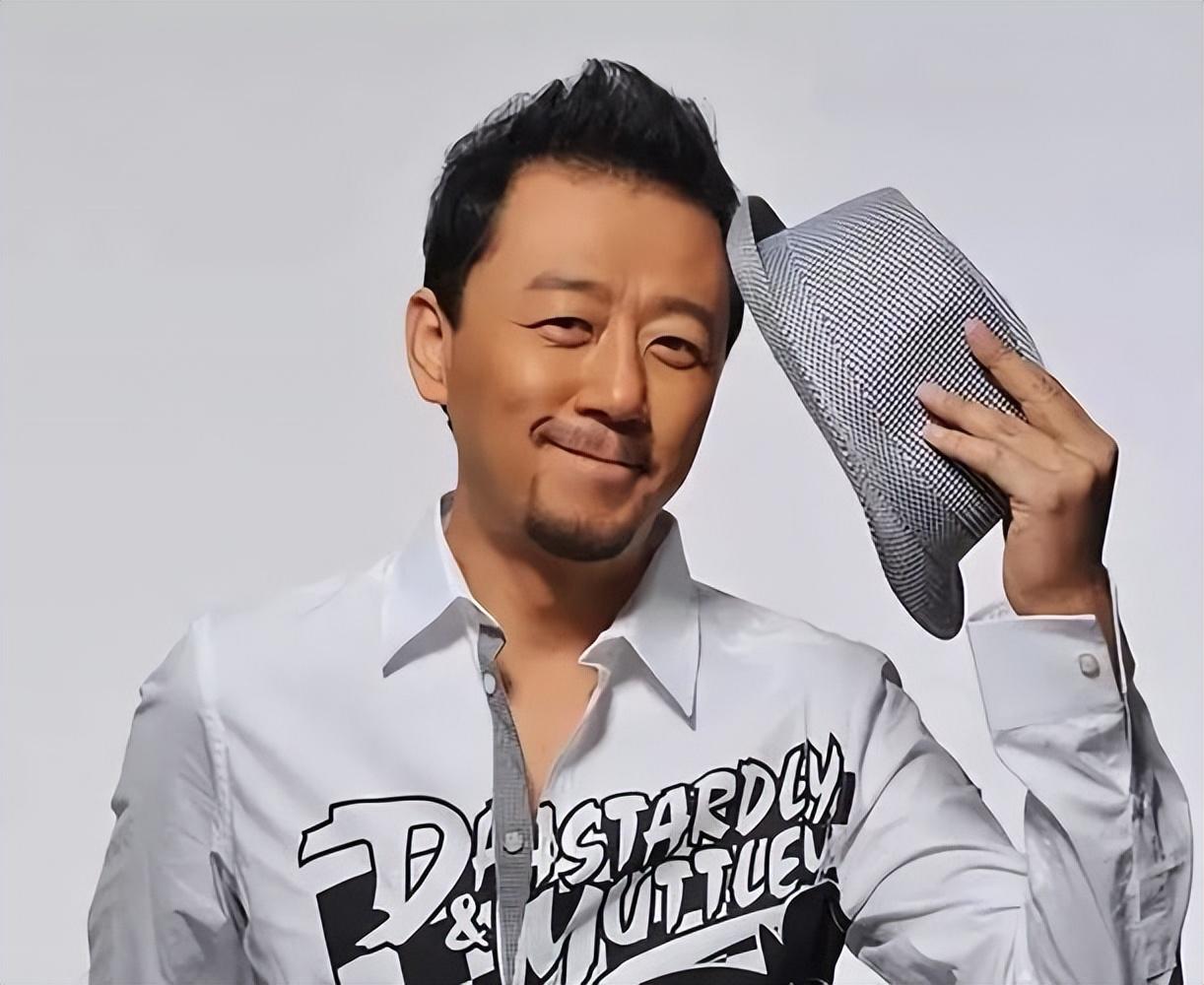 《父母爱情》8年后演员现状:主角发展平平,配角已成一线明星_郭涛