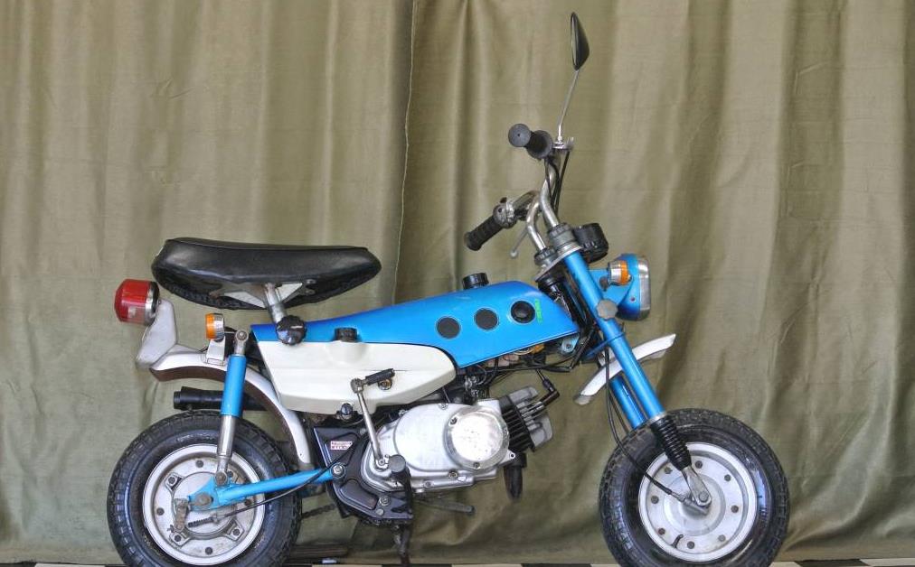 放在后备箱的摩托车—铃木 hopper 50_搜狐汽车_搜狐网