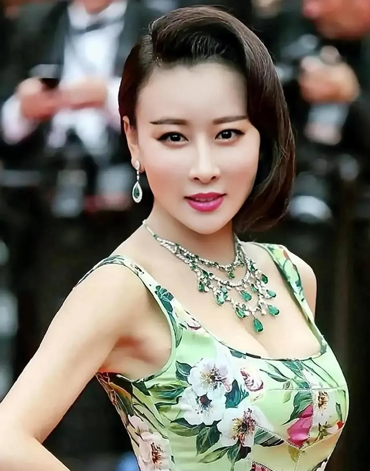 毛俊杰真是美到了国外!