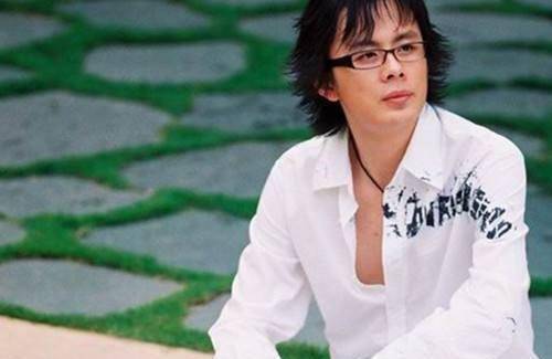 网络歌手唐磊又开始"营业"了?