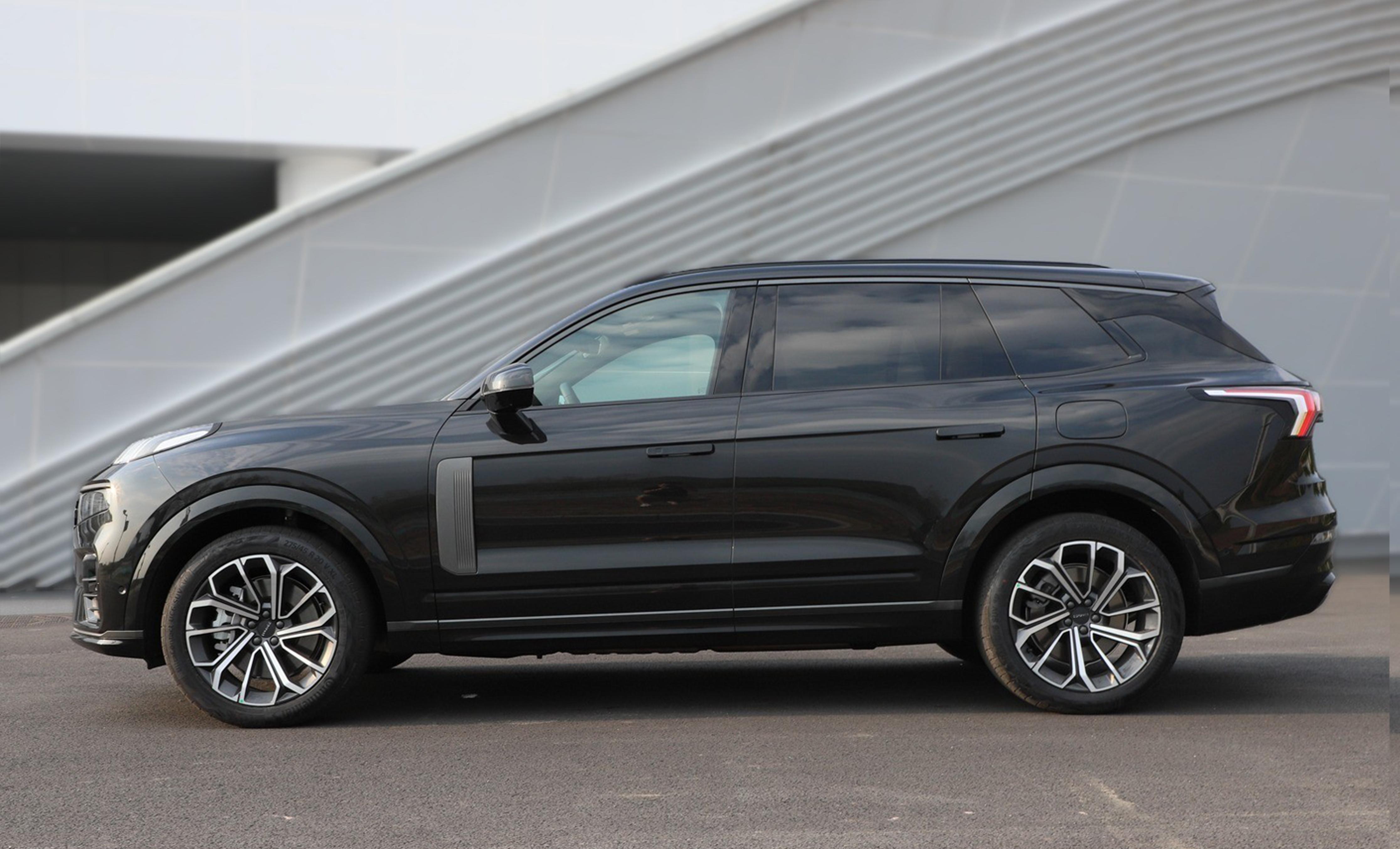 选新能源七座suv,这款领克09 em-p远航版值得一看,动力很强!