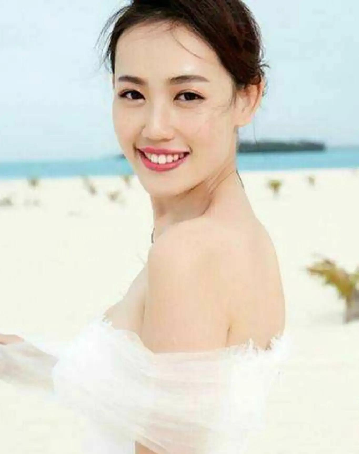 王宝强女友冯清,还清188万执行款,被移出了被执行人名单_马蓉_网友