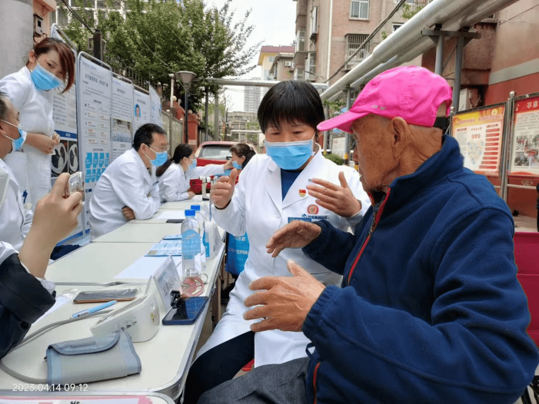 骨科,耳鼻喉科,眼科,患者服務部聯合在勞動路桃園一坊社區組織