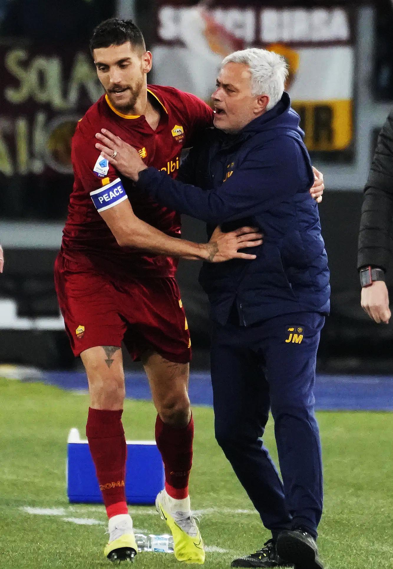 佩莱格里尼:穆里尼奥告诉我不要踢任意球,献给所有罗马球迷的爱心