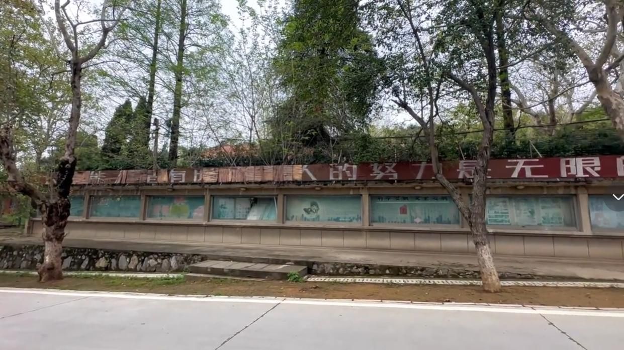 襄阳城郊兵工厂,昔日军工繁荣超县城,如今转型成功依然有烟火气_三线