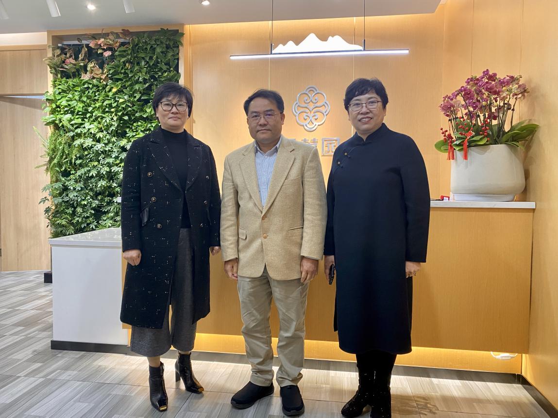 浙江桑芝园中医药科技有限公司董事长陈薇竹,公司首席