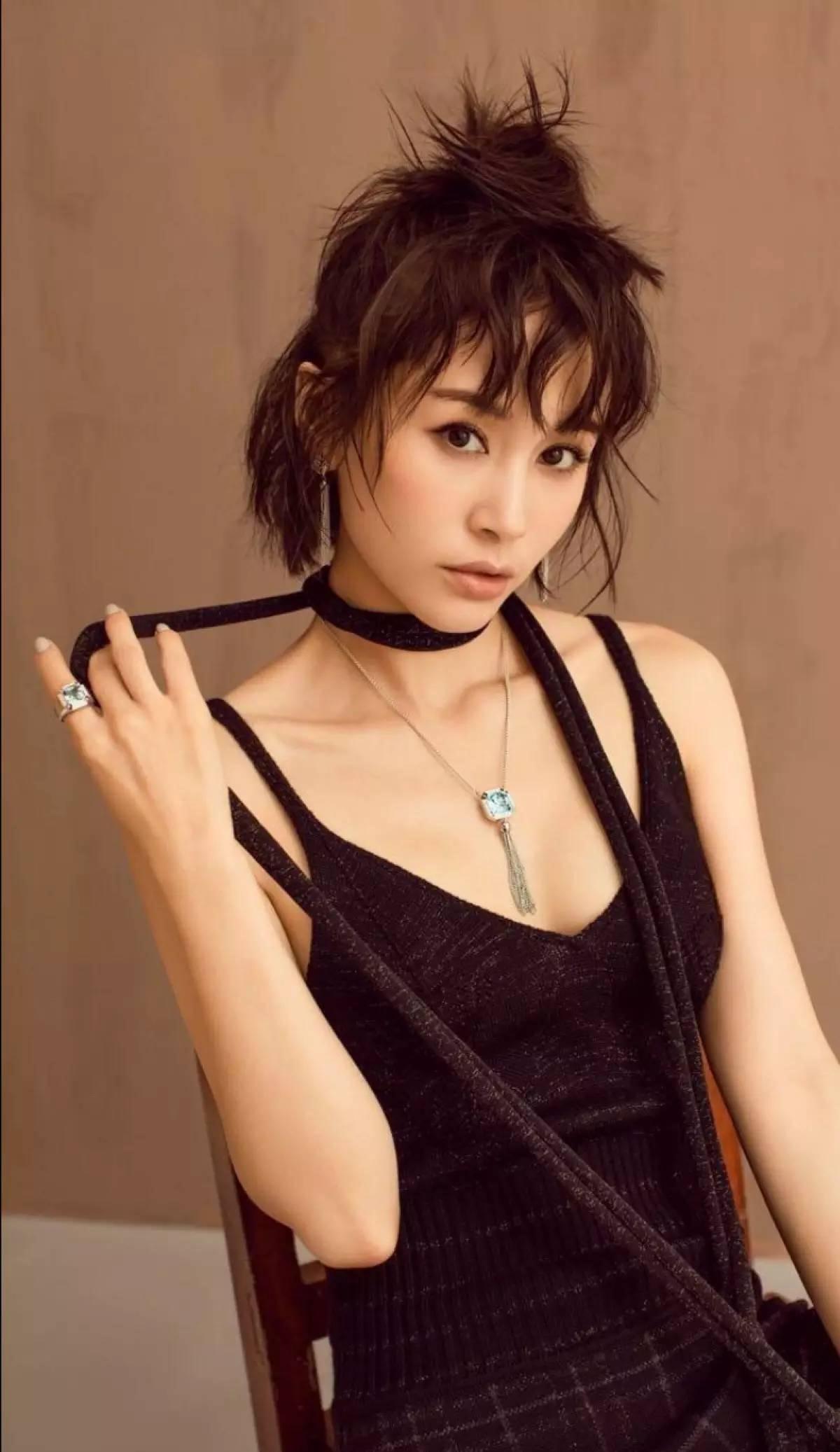 "高端玩家"王子文:王朔为她赎身,孩子生父成谜,耍大牌嘲讽贾玲_未婚