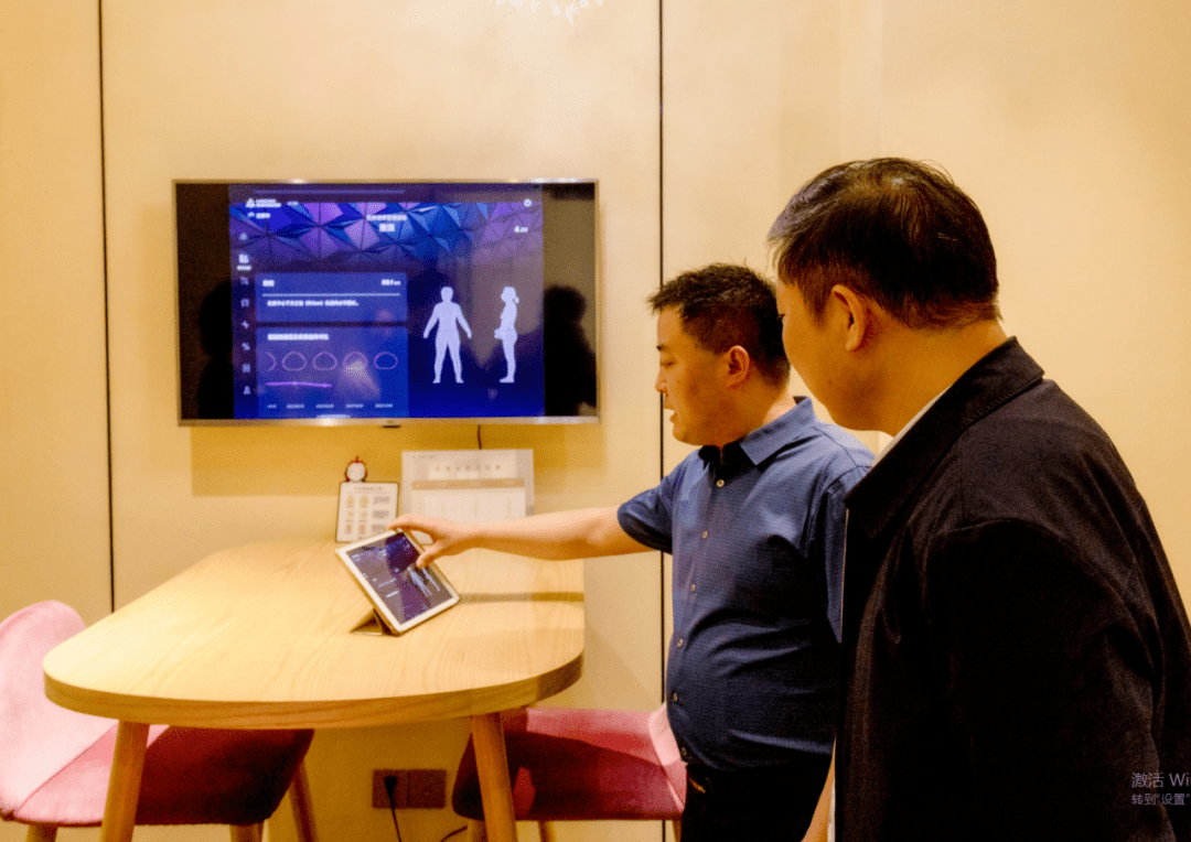 热烈欢迎焦作市人社局局长魏松莅临康馨调研指导_母婴_就业_发展