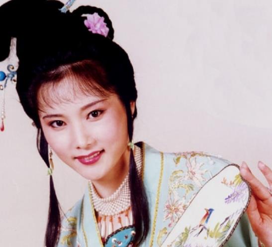 夏赛丽_妹妹_母亲