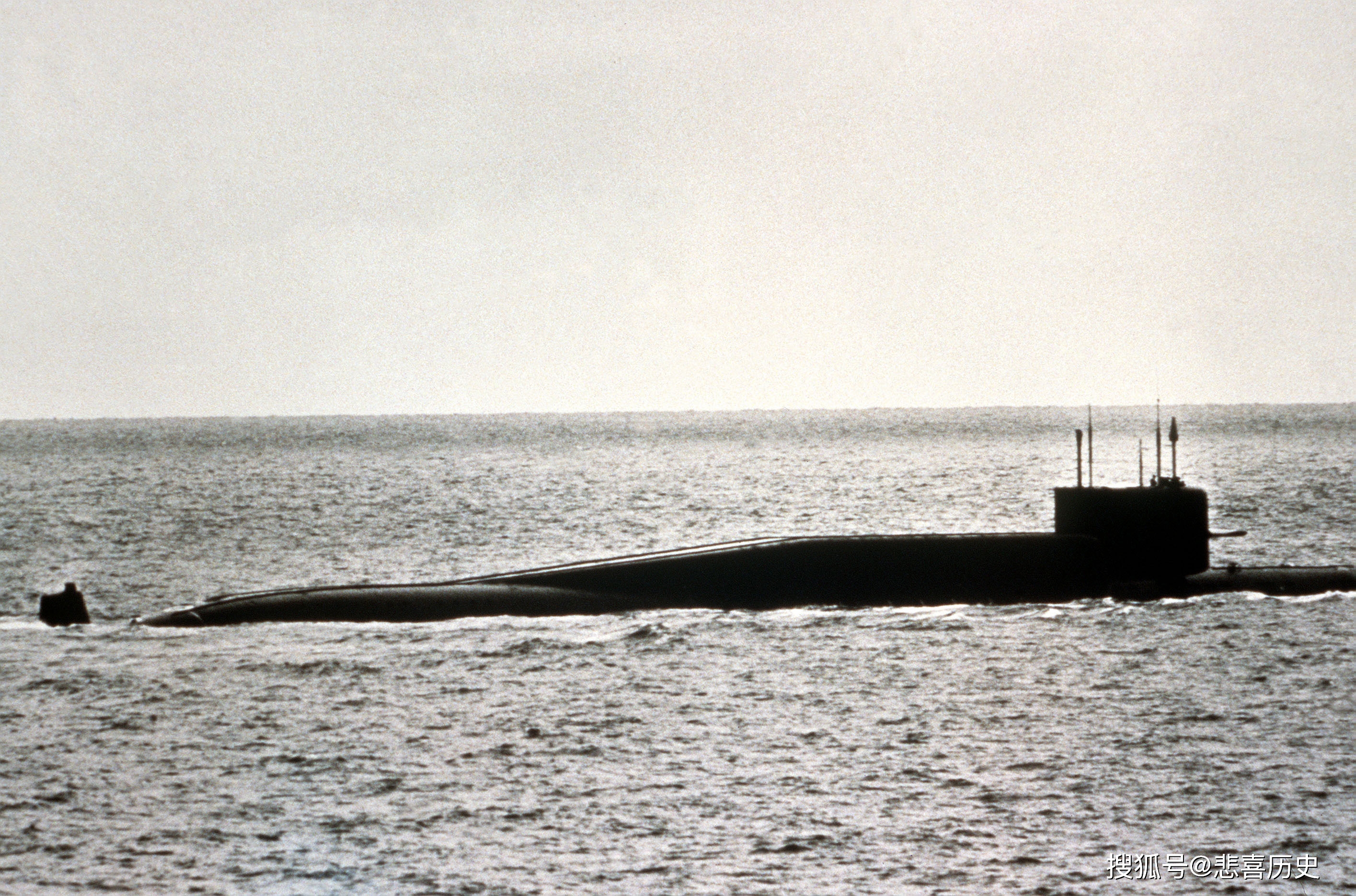 原创
            667BDR型战略核潜艇