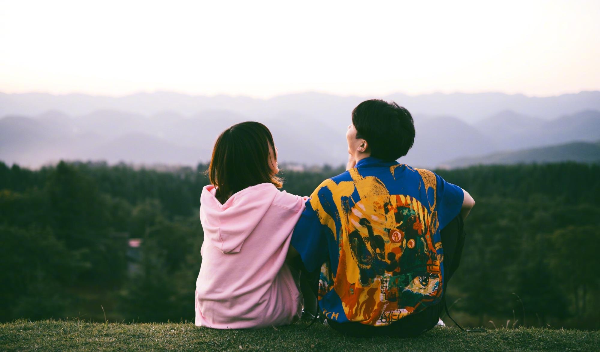 白举纲官宣结婚,晒与妻子合照,自曝爱妻是超级可爱懂事的圈外人_照片