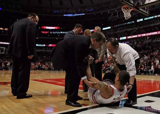 多兰重情重义,罗斯必须感谢他_尼克斯_本赛季_合同