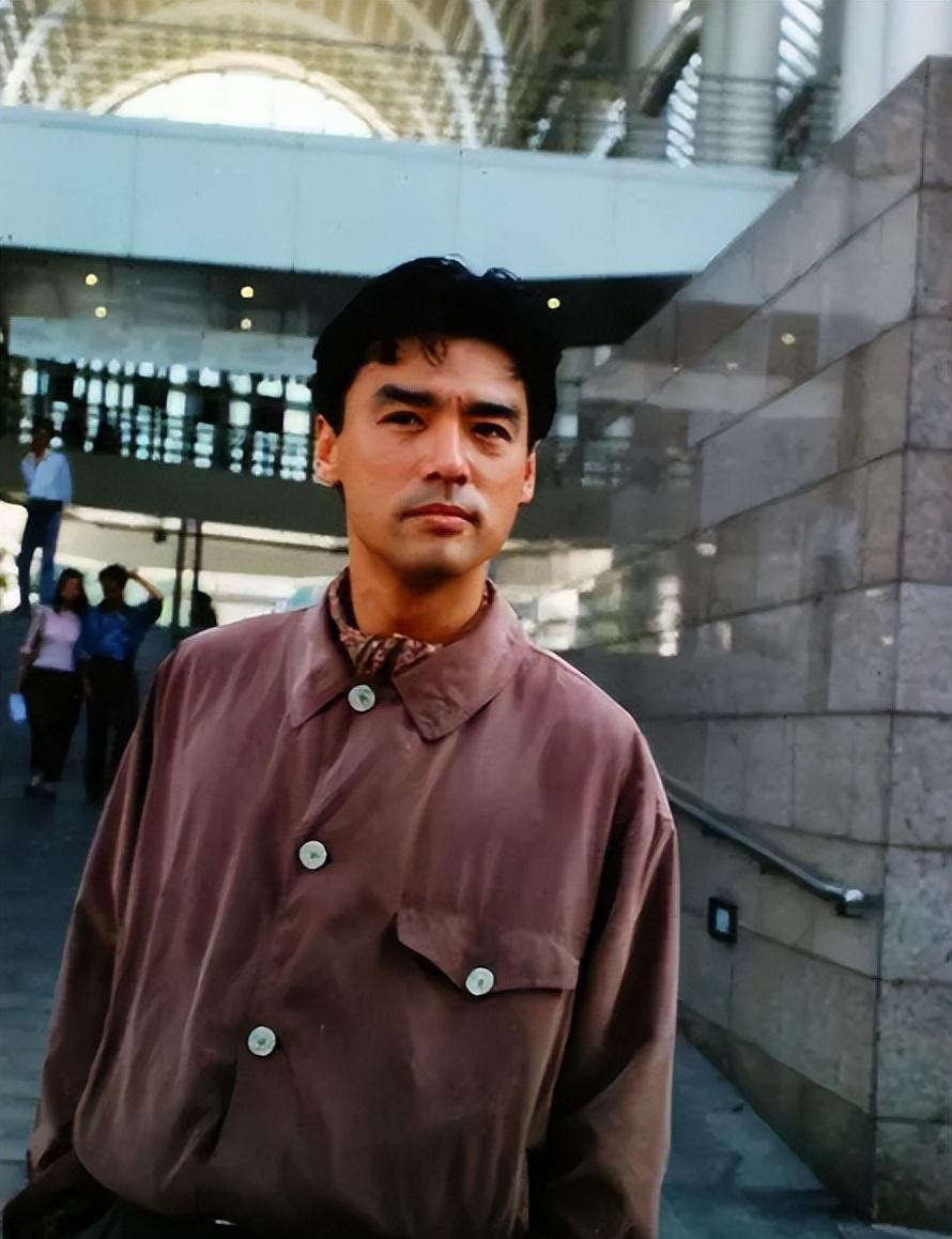 钟镇涛:前妻同时交往5个国家的男友,因为她我被迫欠下2.