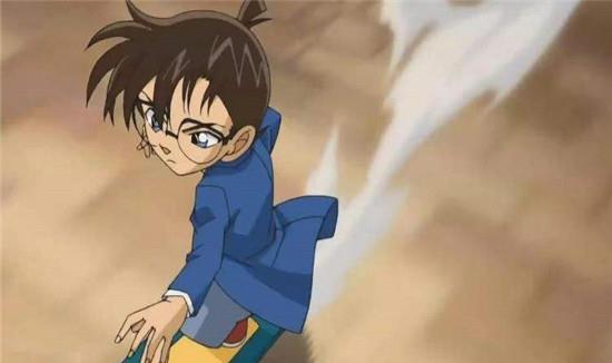 名侦探柯南,自从工藤新一变成柯南以后,就尴尬成了这样_江户川柯南_服