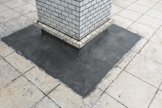 ⑦局部铺设sbs改性沥青防水卷材.⑧用高弹丙烯酸防水涂料收口封边.