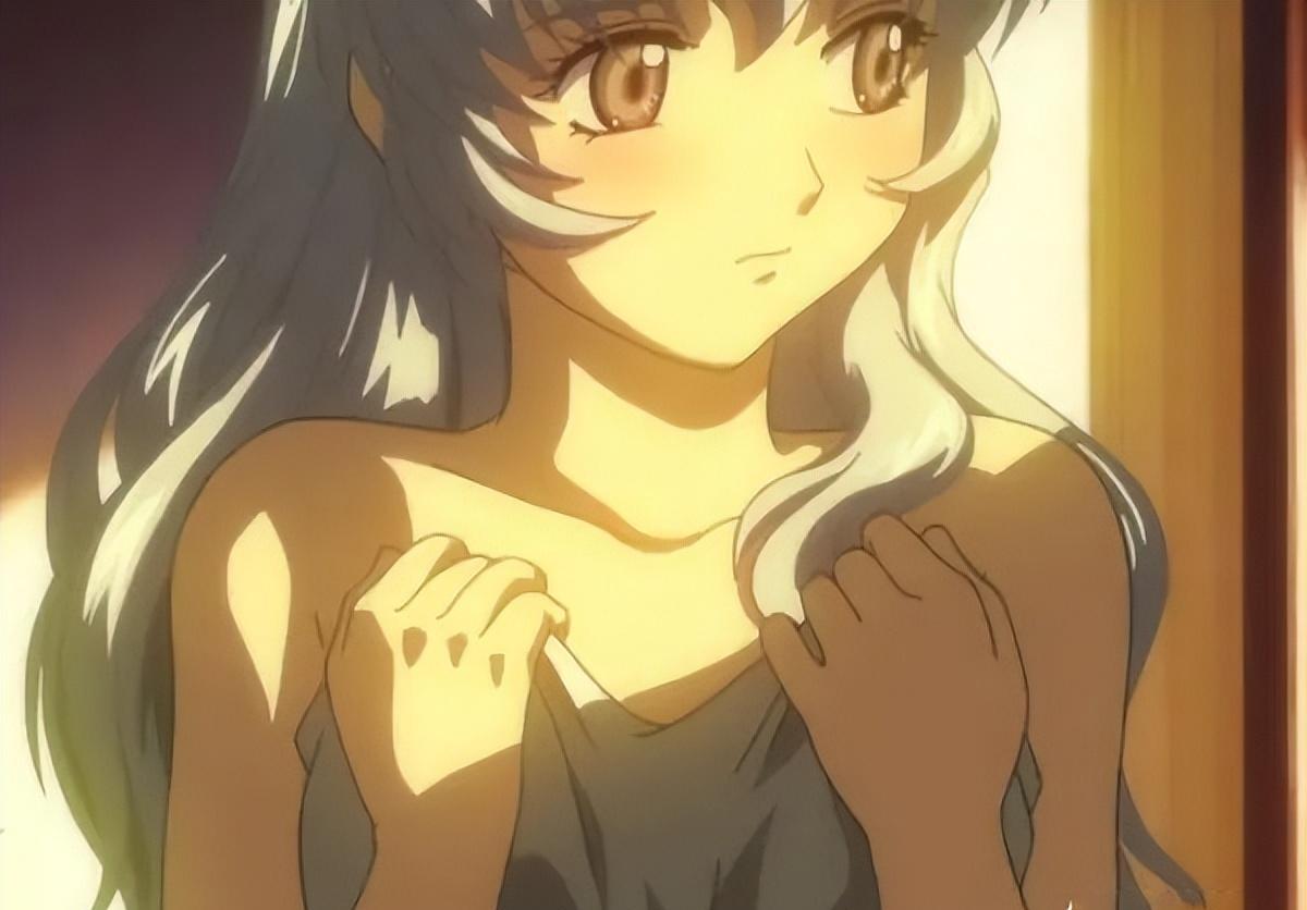 比如在经典动画《全金属狂潮:学园篇》第九集中,就可以看到泰蕾莎和