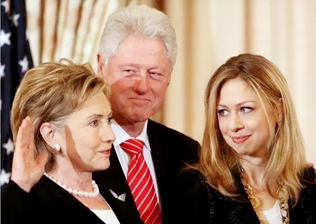 希拉里的私生活也不简单?别小看这位女强人_克林顿_丑闻_女性