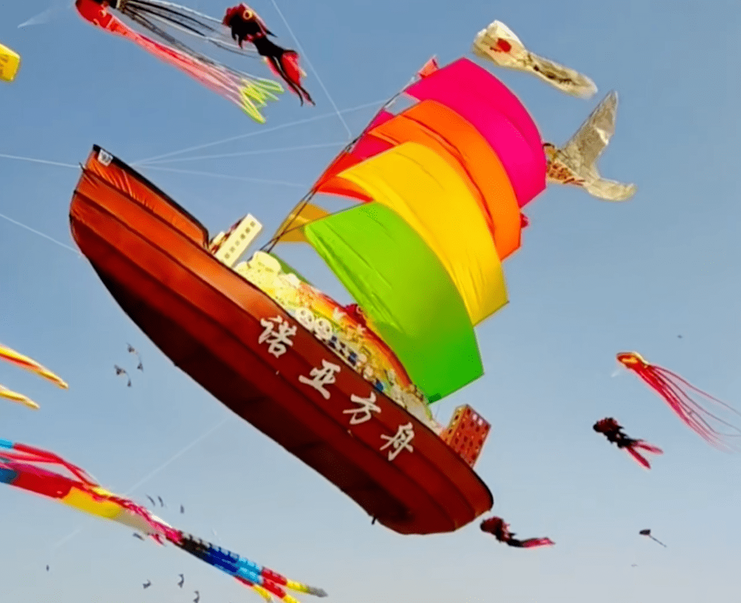 在山东,秦始皇也是要上天的_潍坊_风筝_天空
