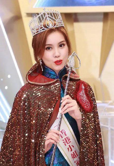 三届港姐冠军首同框!