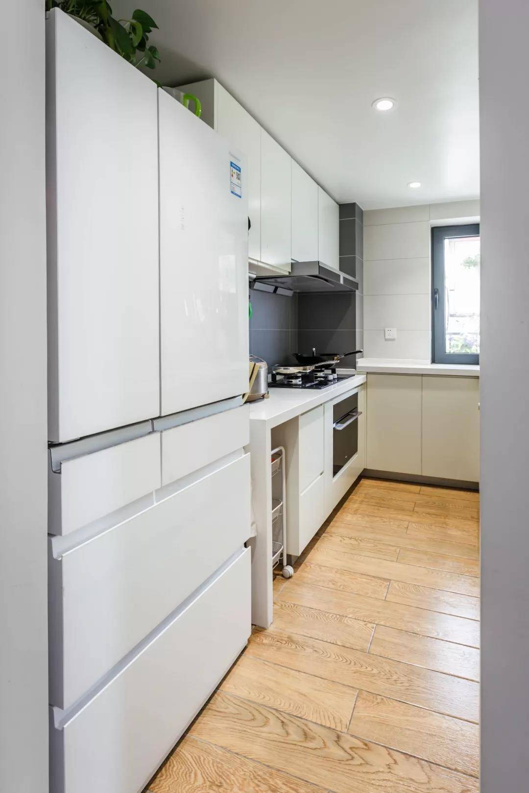 试试留空一格,方便又好用_橱柜_收纳_原因