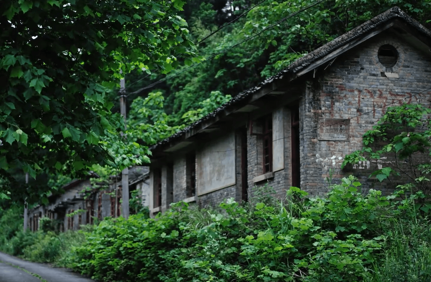 贵州废弃小镇图片