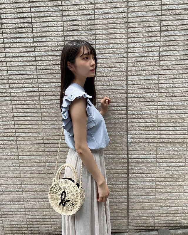 福田琉美香2005年出生于国外东京,母亲是歌手茂木美