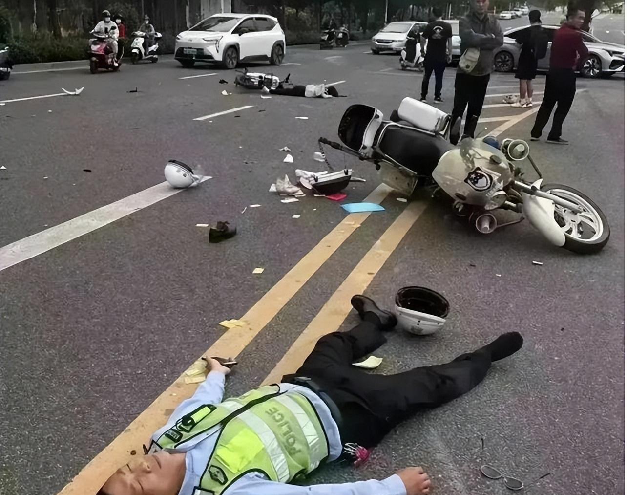 交警倒地无人扶 上了热搜 对此你怎么看_社会_意识_责任