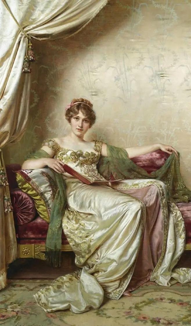 时尚作为装饰品,在欧洲古典宫廷服饰中占据着怎样的主导地位?