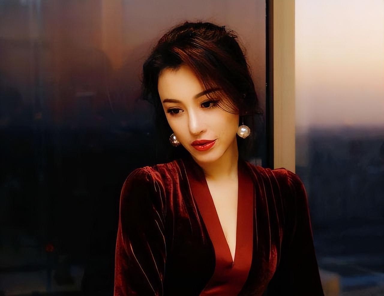 葛天:24岁嫁偶像,被刘翔捧"上位",结婚不到1年就离婚_事业_婚姻_因为