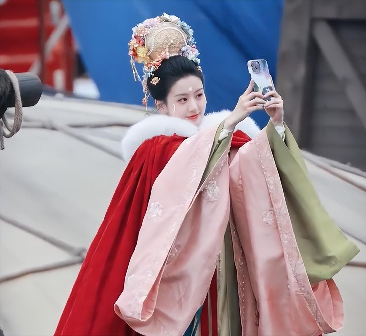 铠甲造型英气十足,银川公主有点惊艳!_陆云_将军_红色