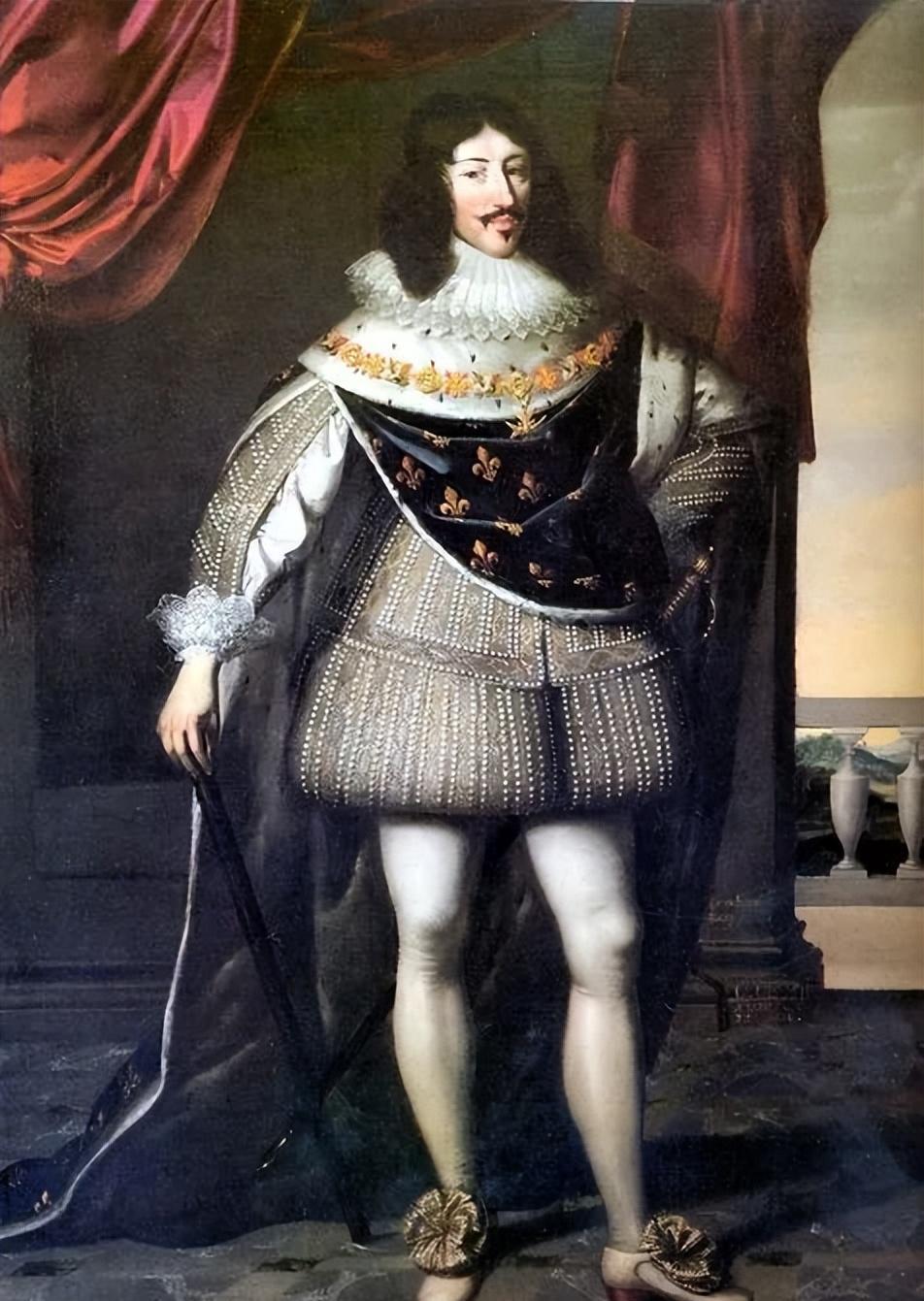 路易十四:爱穿丝袜高跟鞋,活77年只洗过7次澡,香水盖不住臭味_国王