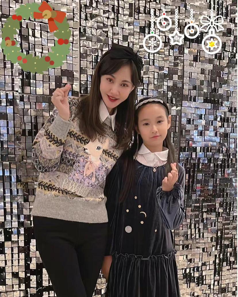 角色_父母_张黎