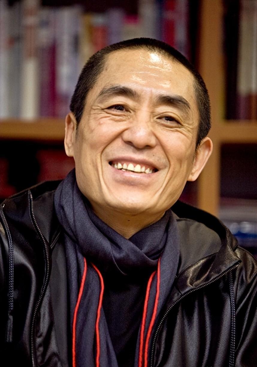 弃肖华,离巩俐,张艺谋为何转身娶了小31岁的陈婷?_父母_因为_女儿